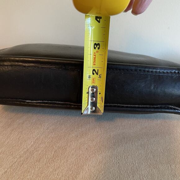 Vintage Coach Leather Basic Bag Purse - Picture 12 of 16